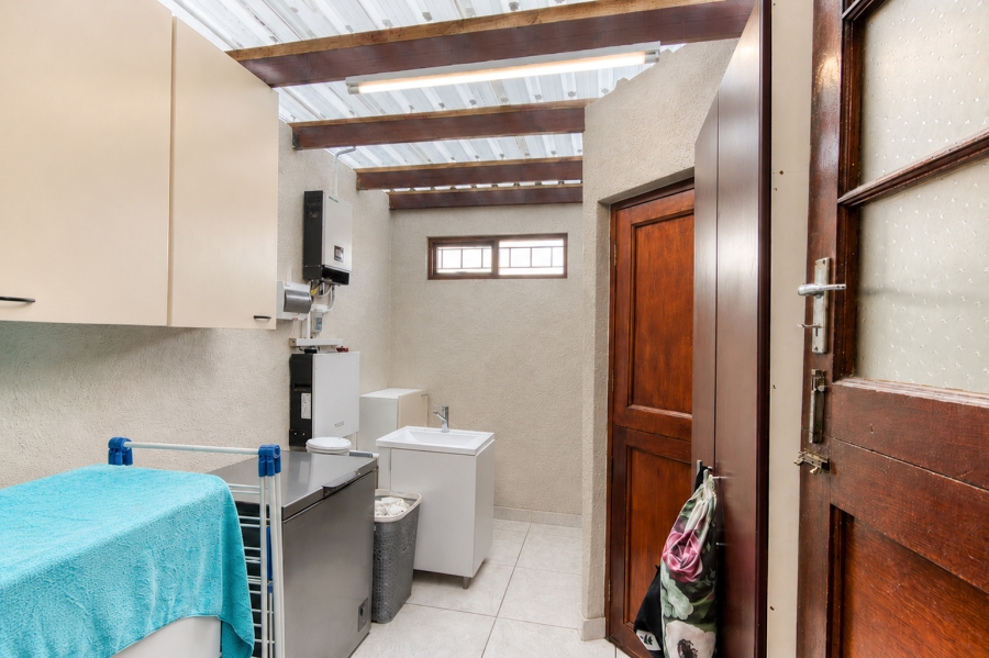 3 Bedroom Property for Sale in Audas Estate Western Cape